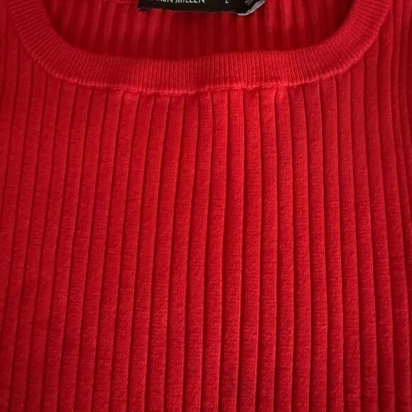 Karen Millen Woman’s Rib Knit top with Long Fluted Sleeve. Size Large. Red. - Picture 3 of 5